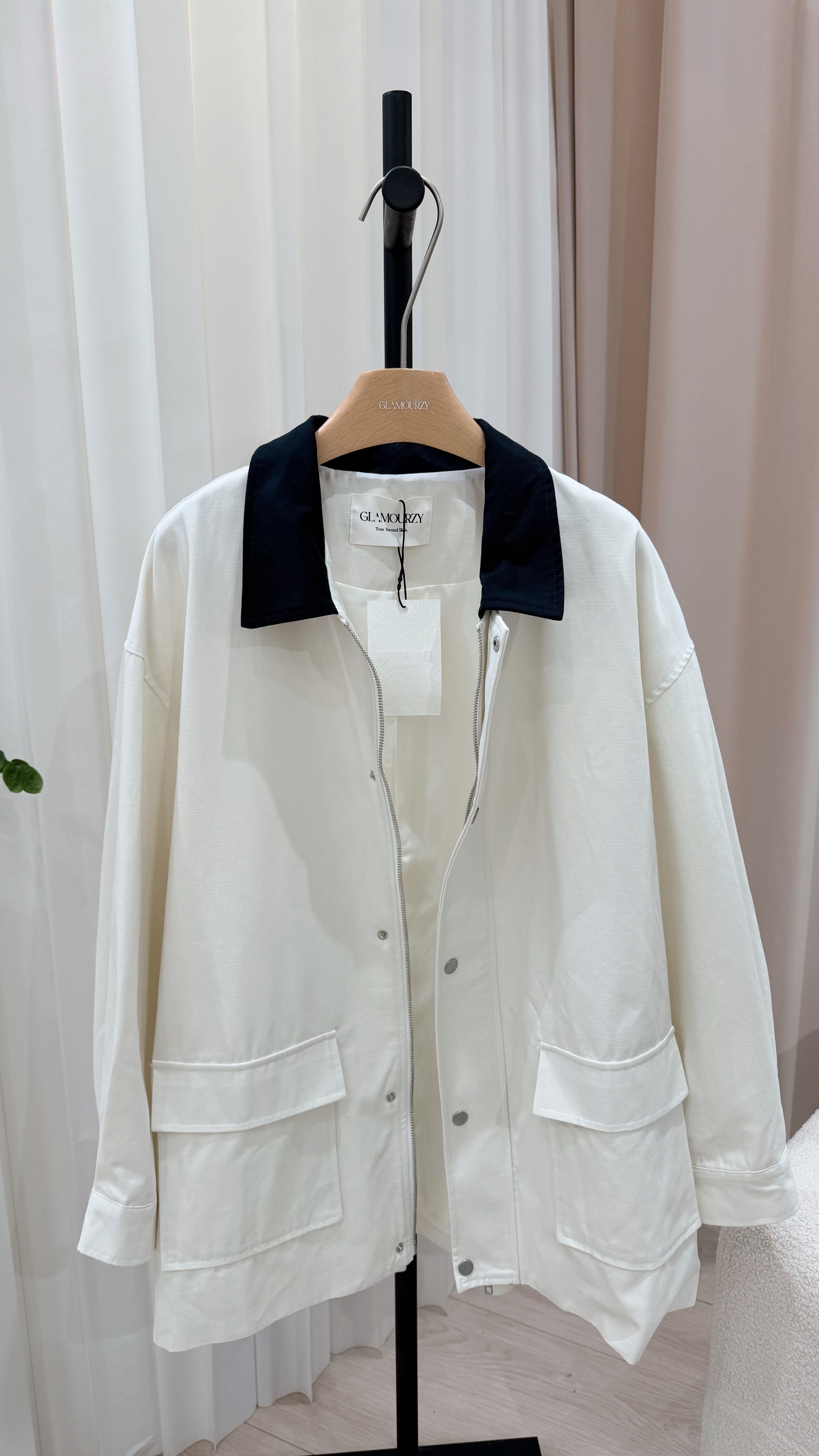 Barn Jacket in Ivory White