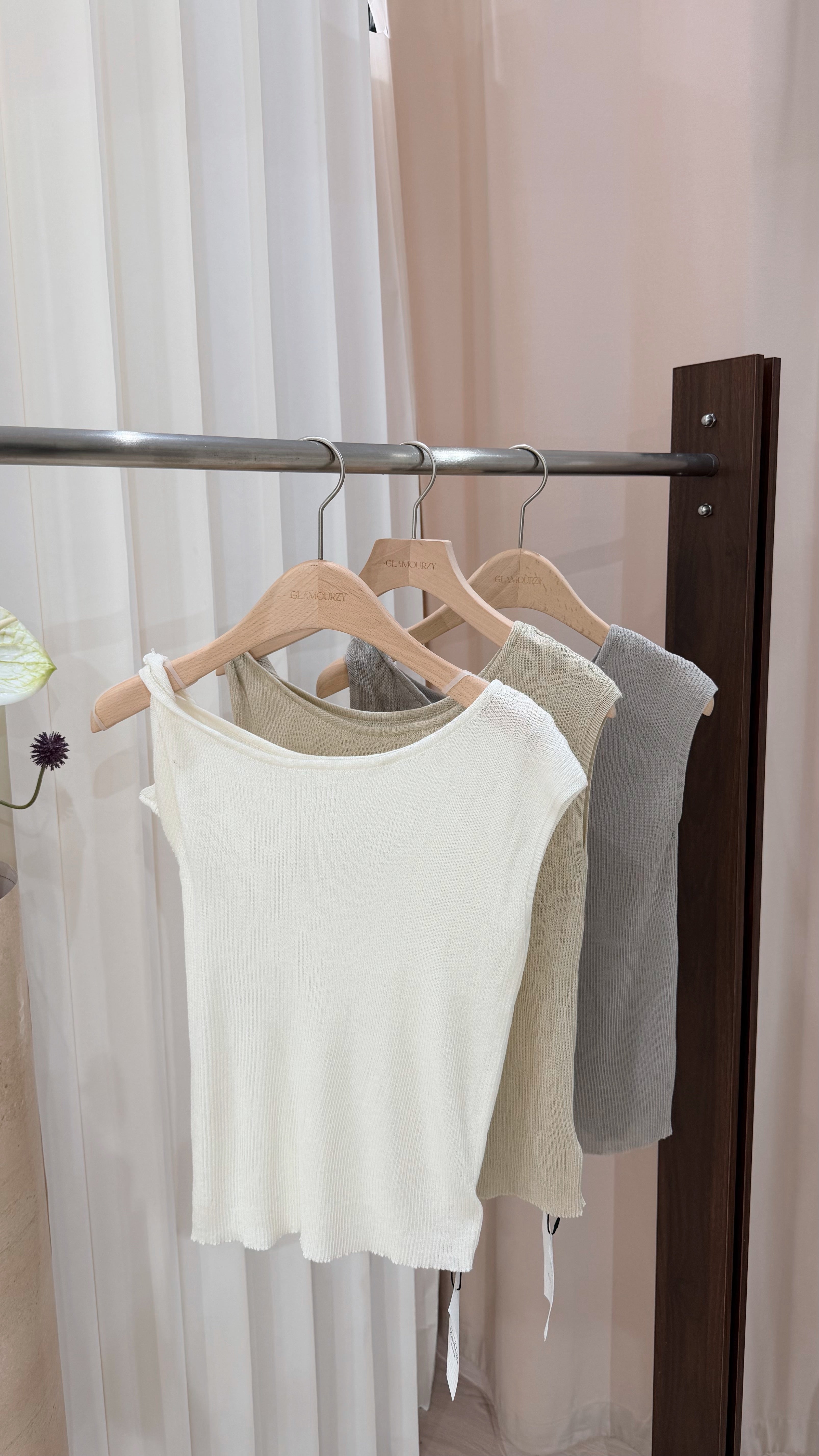 Airy Linen Top