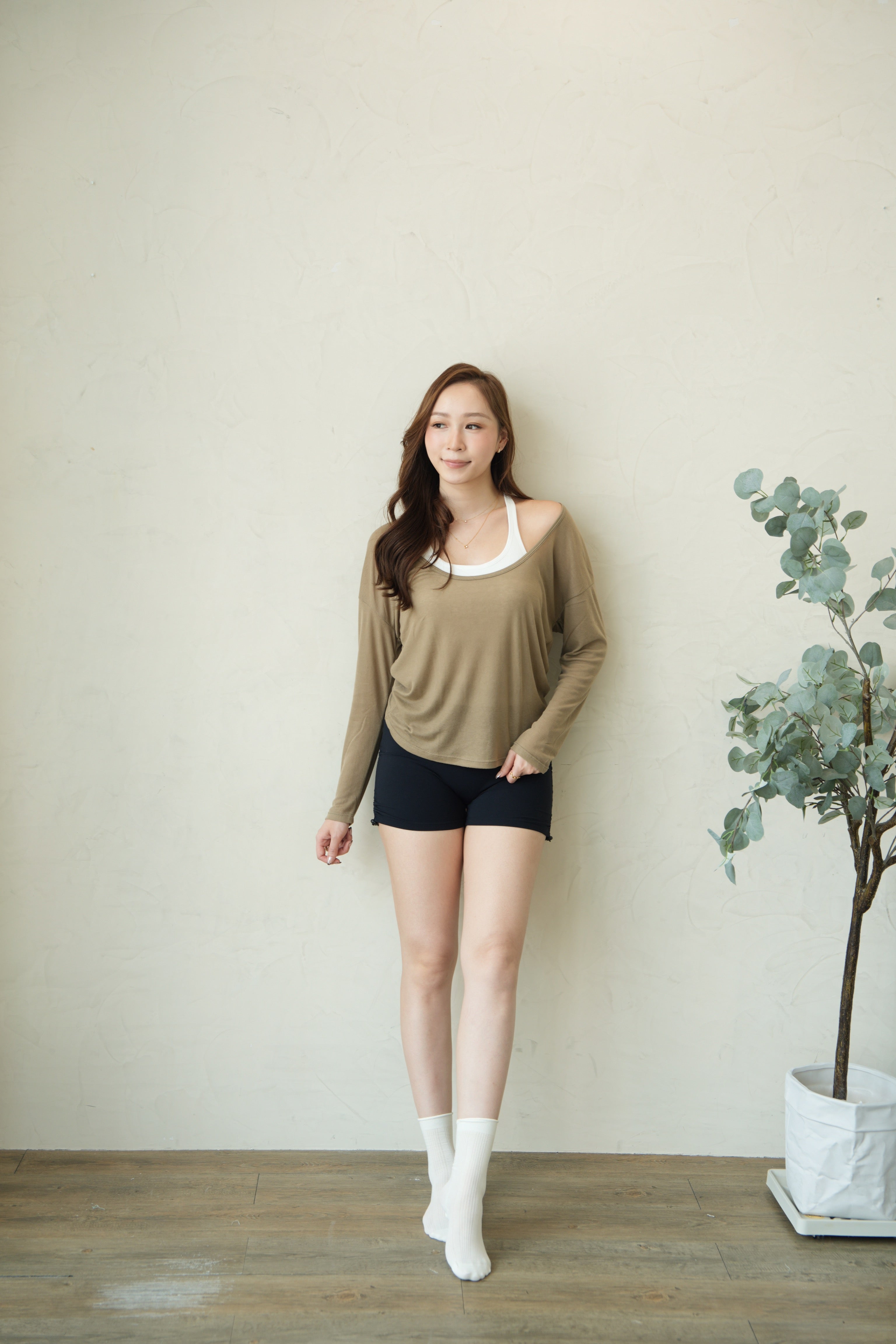 Breezy Lyra Cover Top