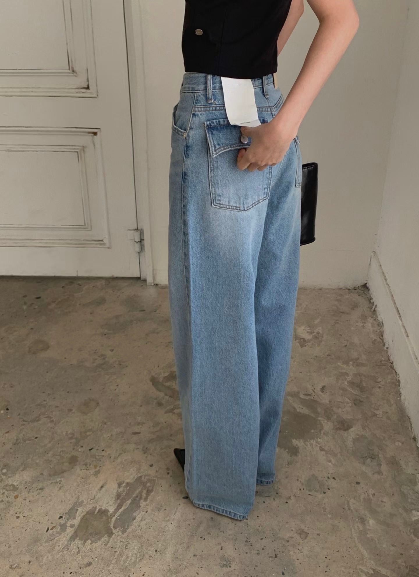 【KR】Straight Fit high-waisted Jeans