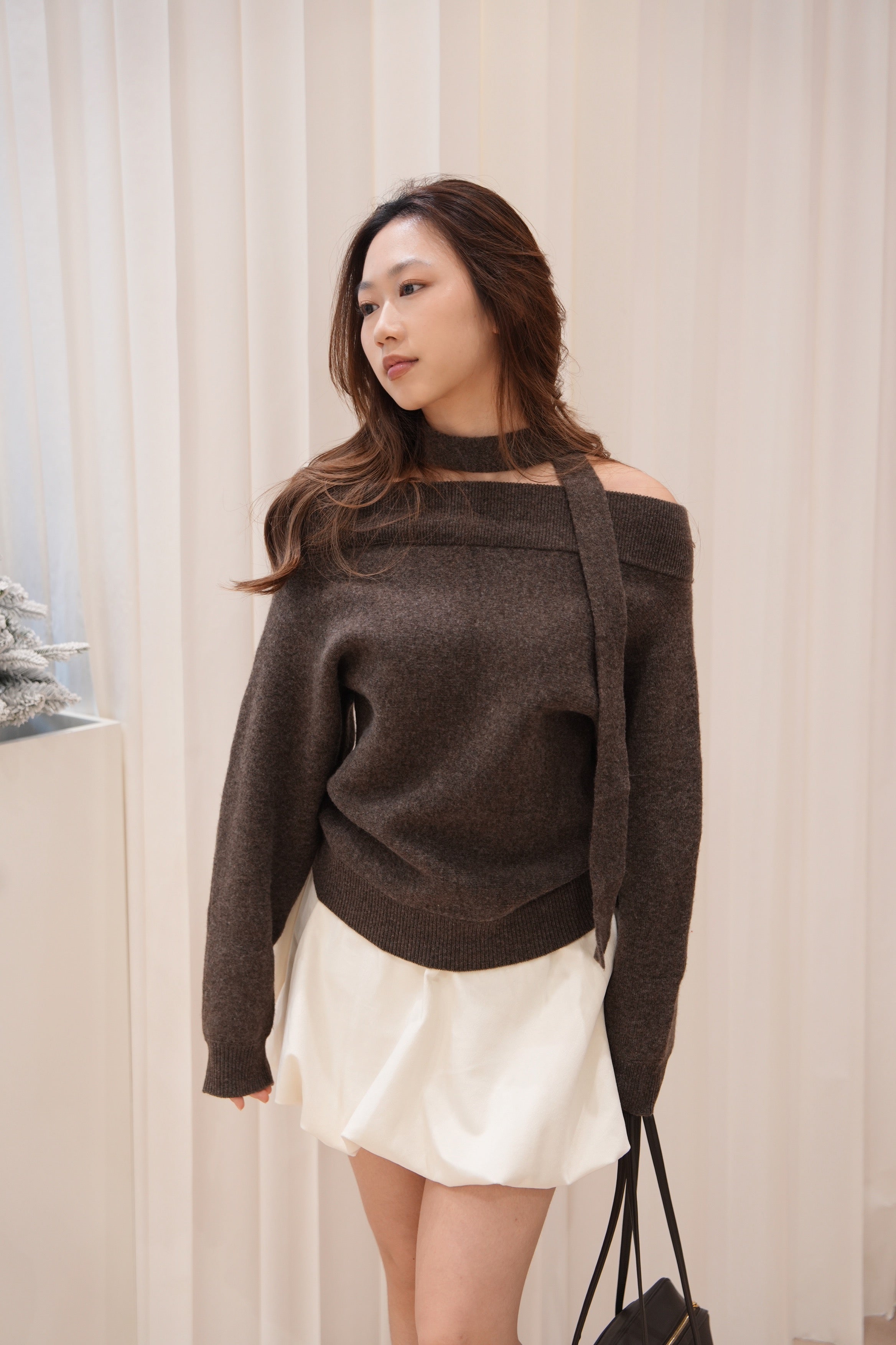 Aria Wool Off-Shoulder Knit