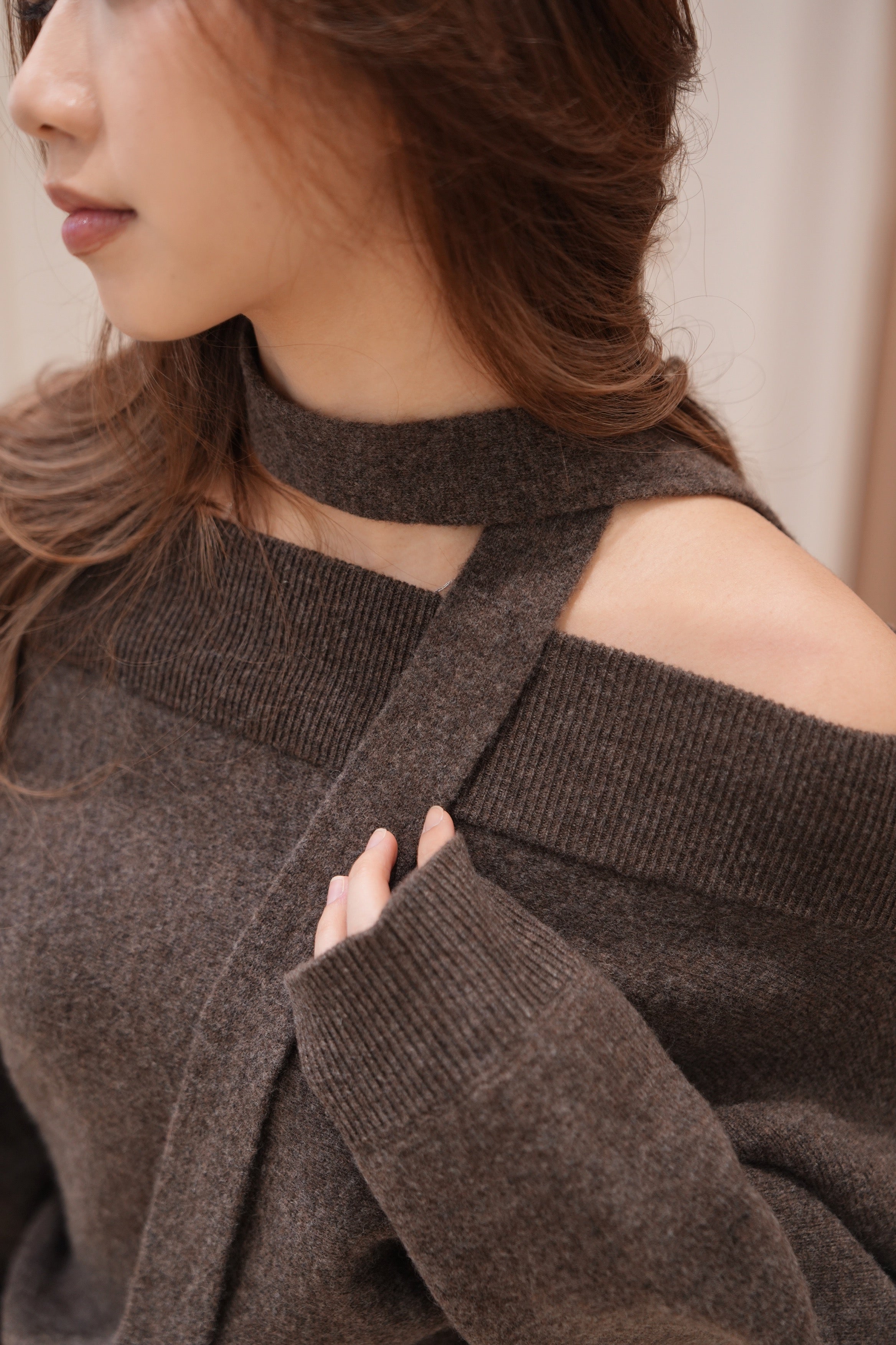 Aria Wool Off-Shoulder Knit