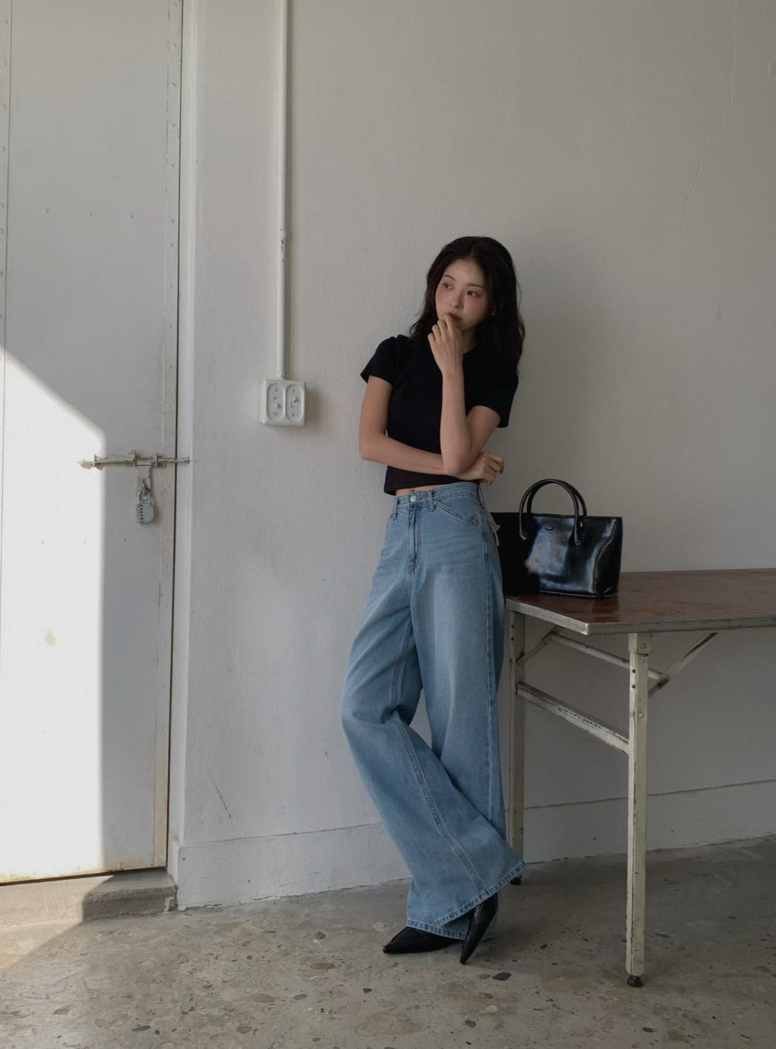 【KR】Straight Fit high-waisted Jeans