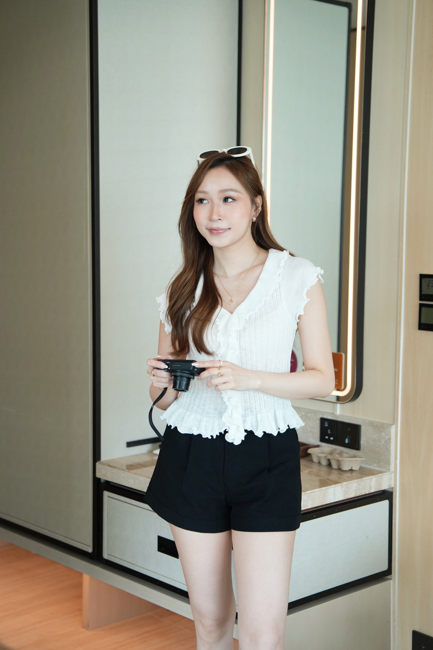 Premium Airy Ruffle Top