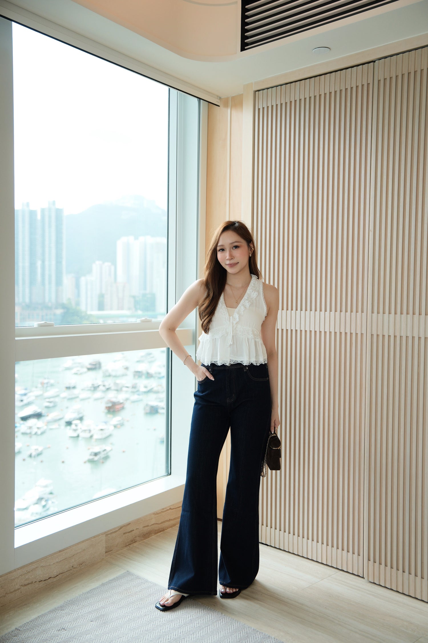 Premium Cloud Soft Flare Jeans
