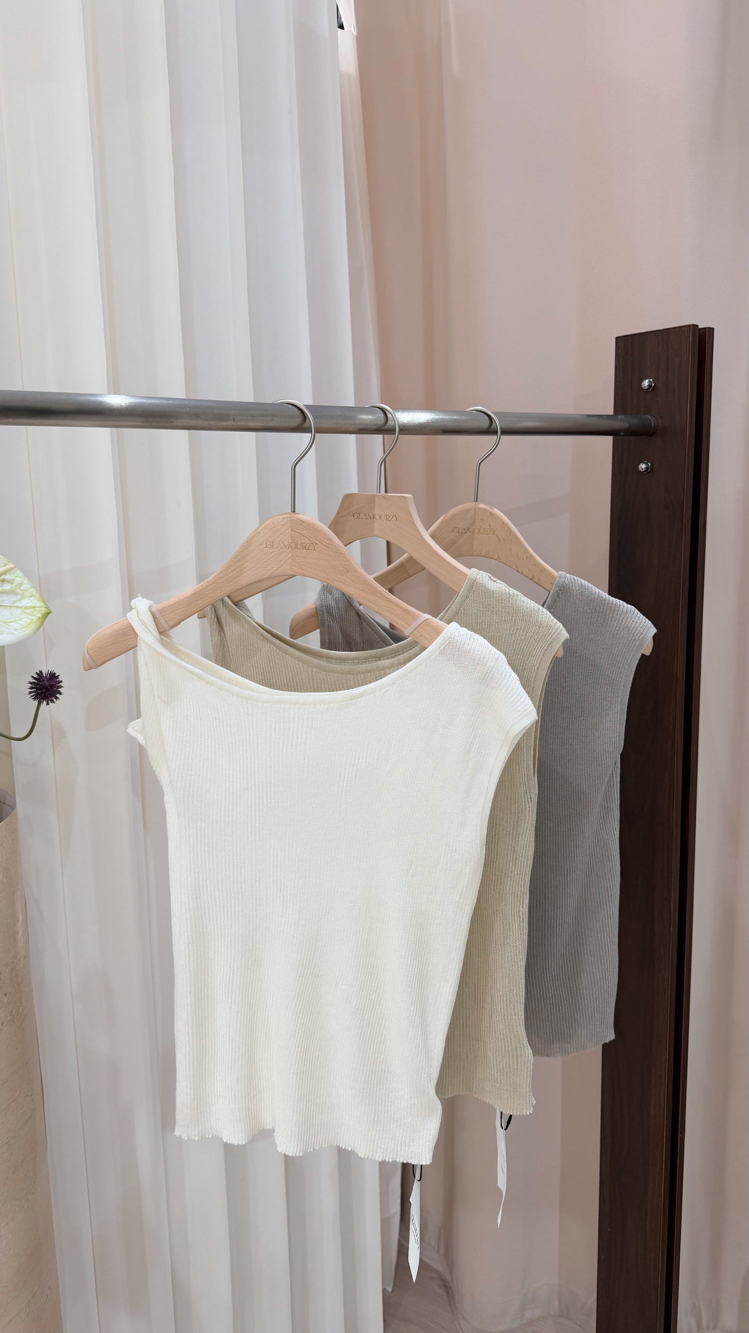 Airy Linen Top