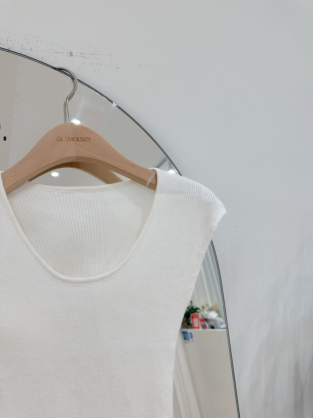 Slim Cut Top