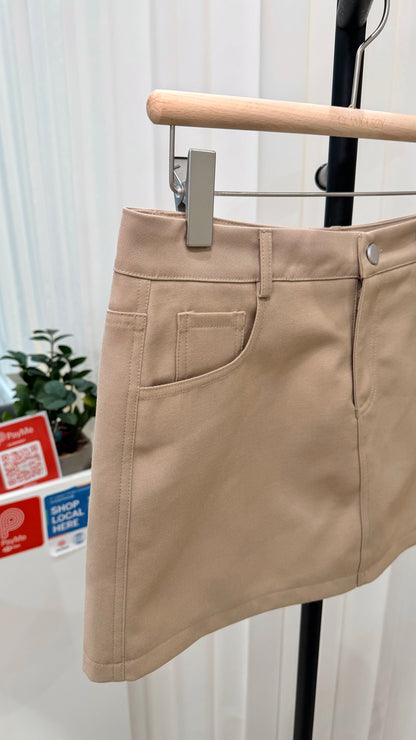 Light Brown high-waisted Shorts