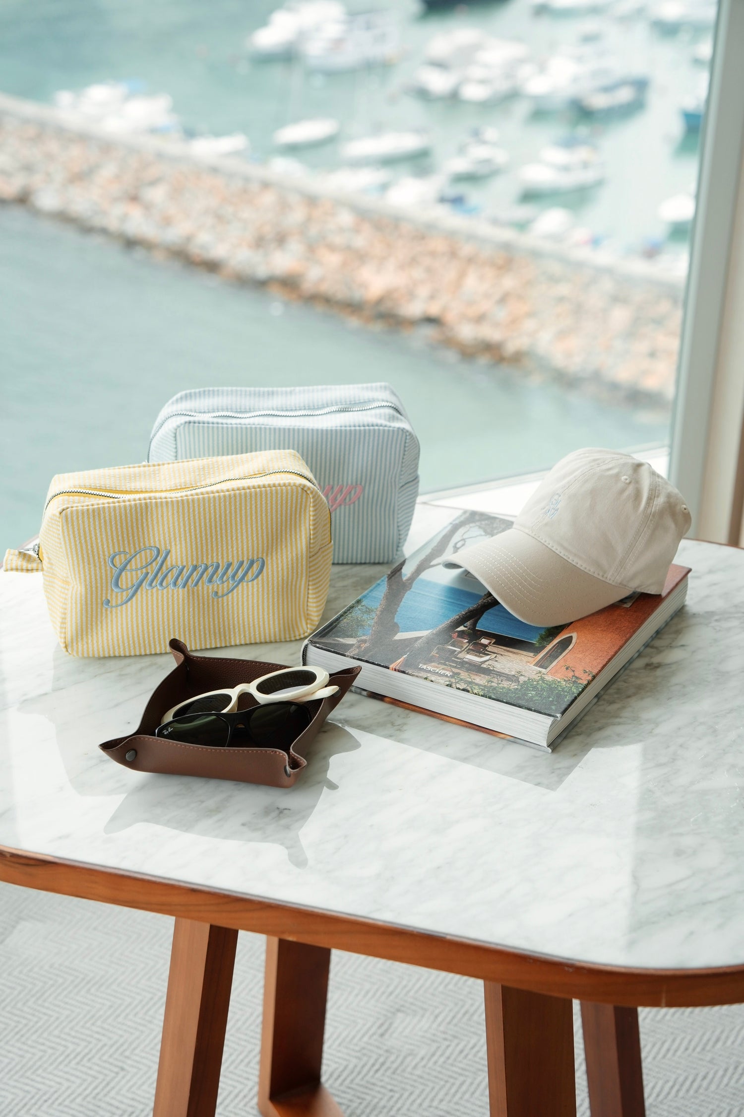 The GLAM Up Pouch