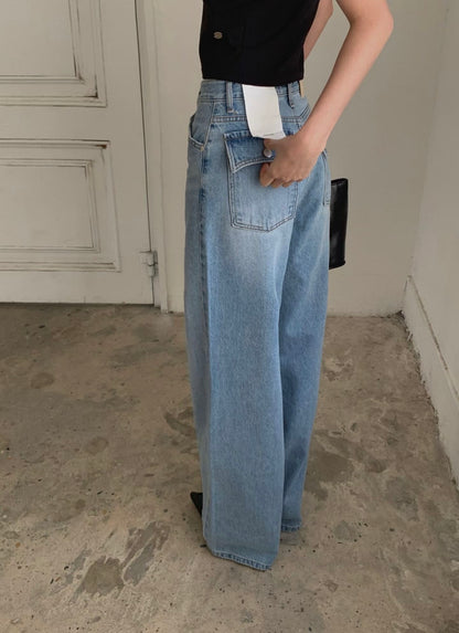 【KR】Straight Fit high-waisted Jeans