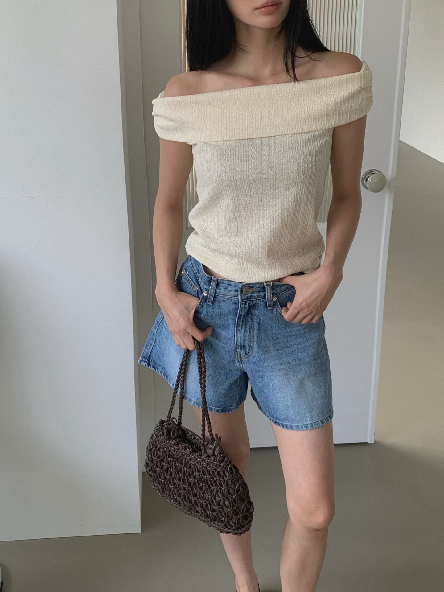【KR】The A-Line Denim Shorts
