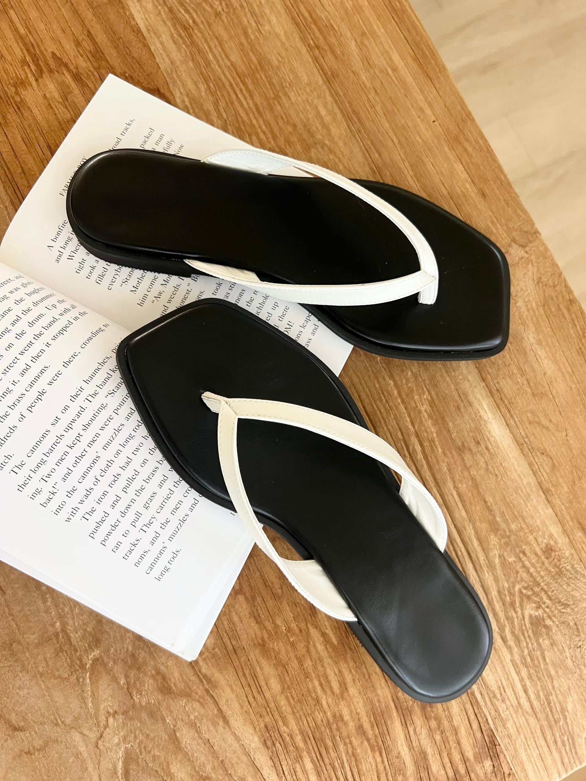 【KR】The Riviera Flip Flops