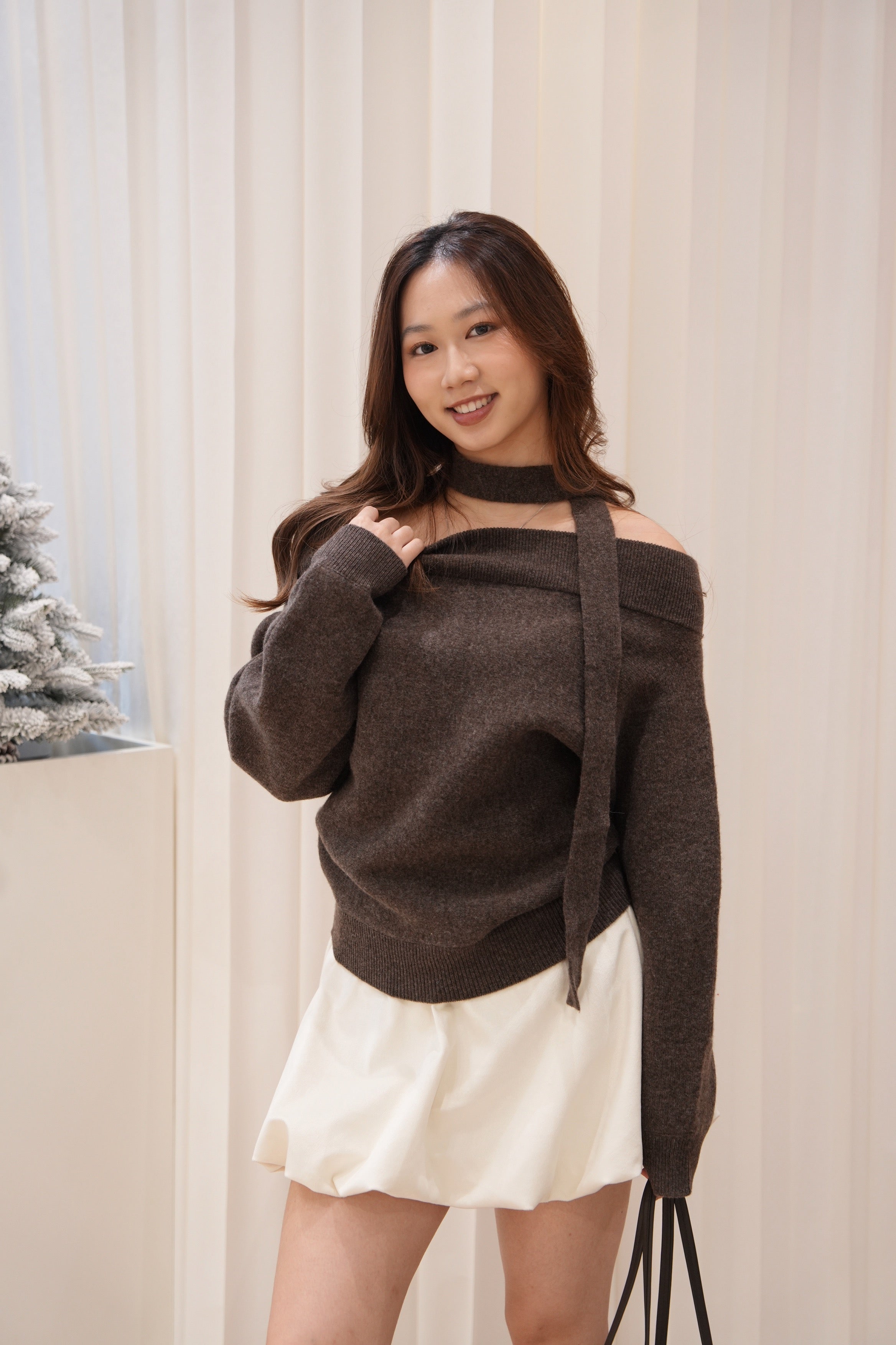 Aria Wool Off-Shoulder Knit